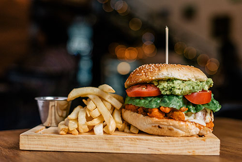 hamburguesa_de_bonneless_2024